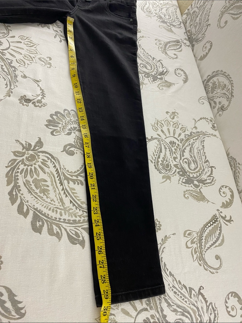 Kut from the Kloth Kurvy Diana Skinny - Picture 7 of 12